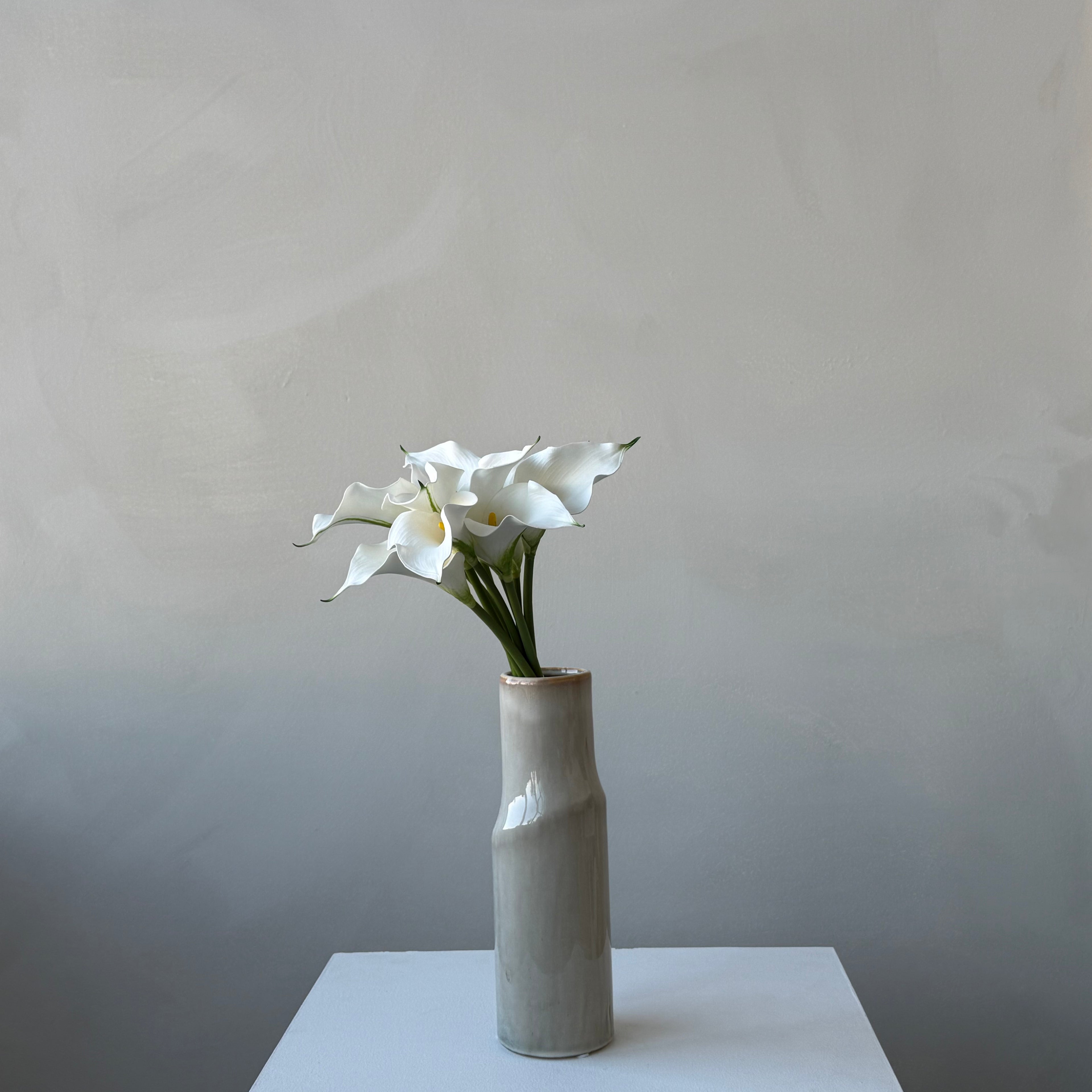 The Calla Lily Bouquet - White