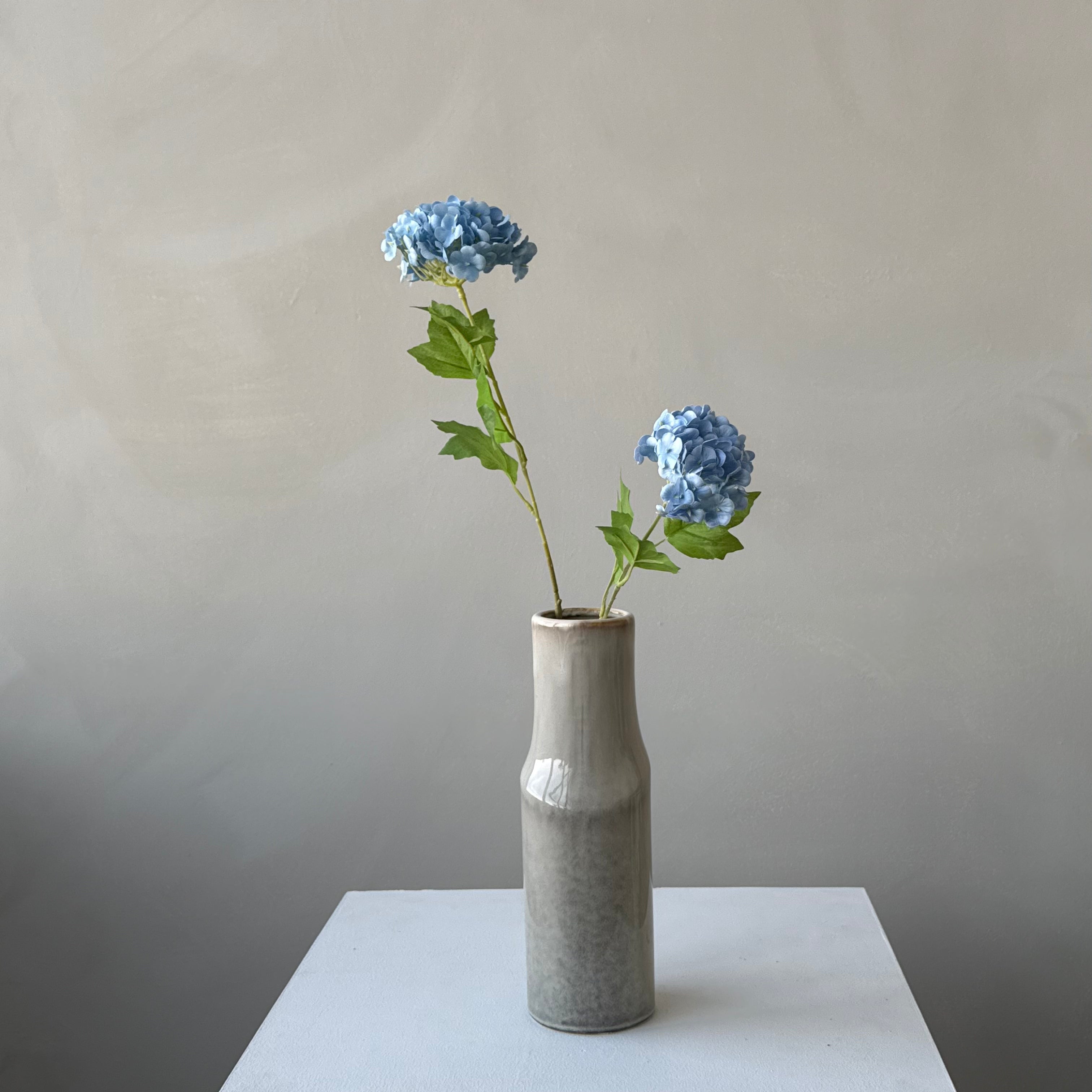 The Hydrangea Duo Stem - Cornflower Blue